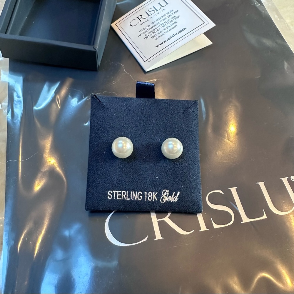 Crislu Freshwater Pearl Stud Earrings